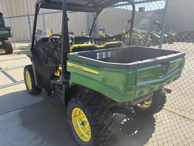 John Deere XUV 590M