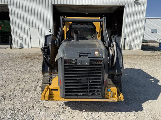 John Deere 331G