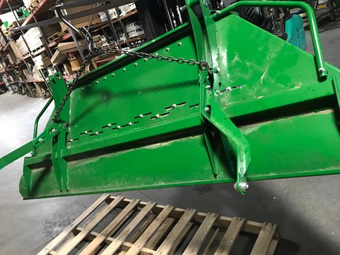 John Deere BXE10176 NEW TAKE OFF CHOPPER TAILBOARD ATTACHMENT
