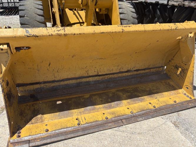 John Deere 544E