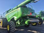 John Deere X9 1100
