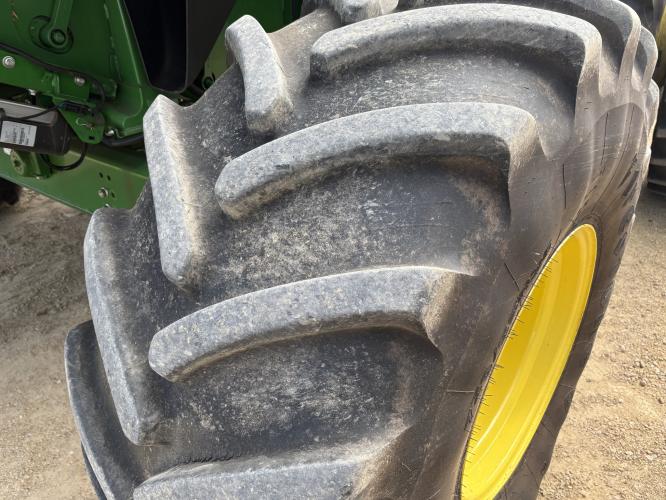 John Deere S780