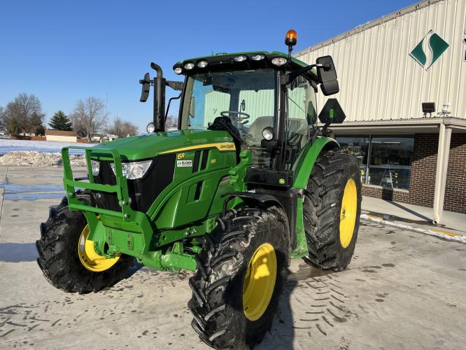John Deere 6R 130