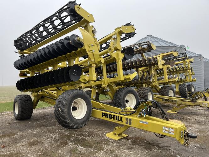 Degelman PRO TILL