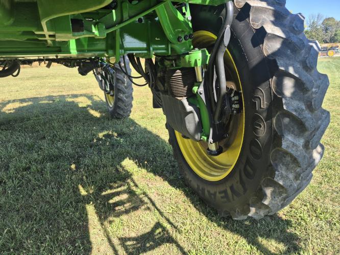 John Deere 612R