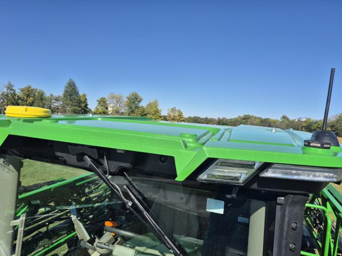 John Deere 612R
