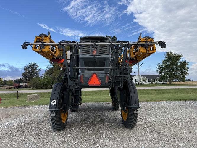 Hagie STS12