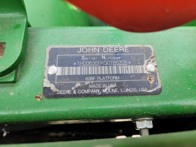 John Deere 635F