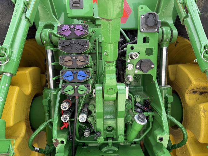 John Deere 8400R