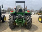John Deere 6115M