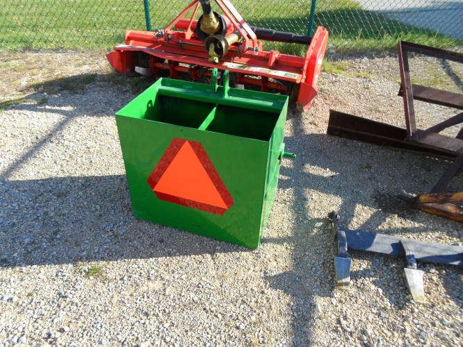 John Deere 4300
