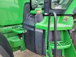 John Deere 8335R