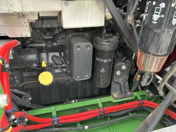 John Deere X9 1000