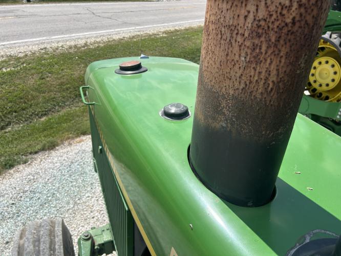 John Deere 4650