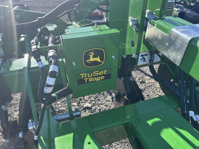John Deere MT5