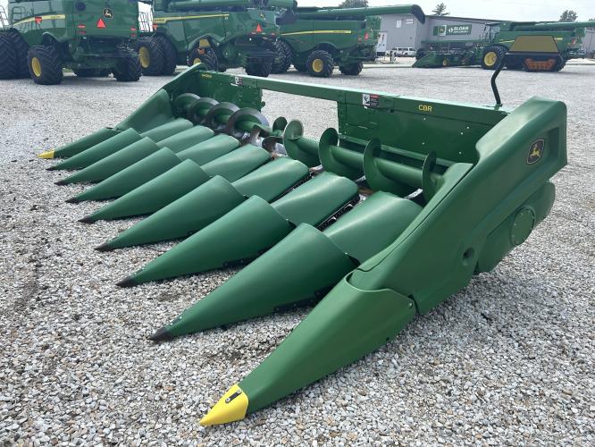 John Deere C8R