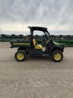 John Deere XUV 835M