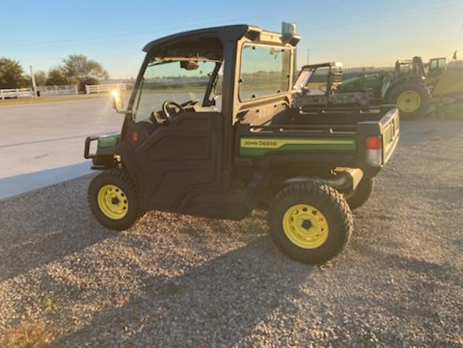 John Deere XUV835M