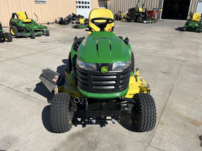 John Deere X739