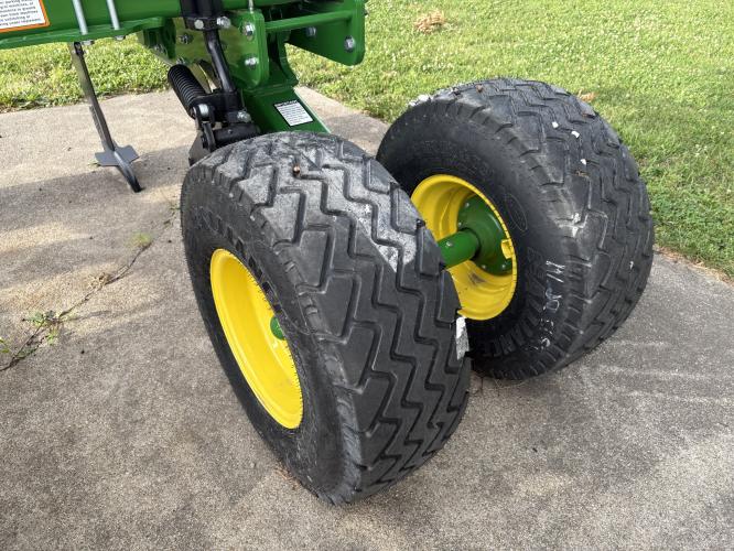 John Deere MT11
