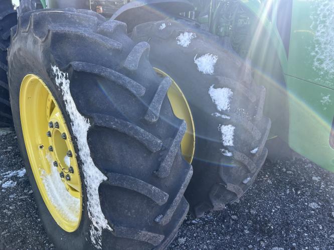 John Deere 8310R