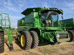 John Deere S670