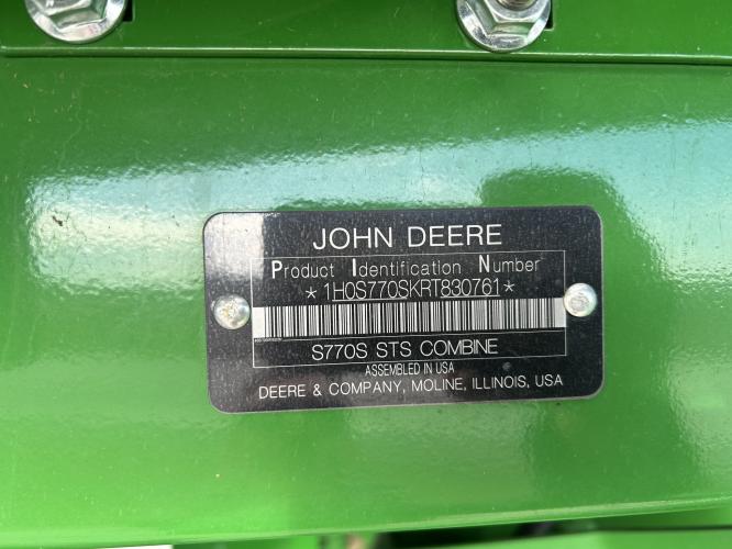 John Deere S770