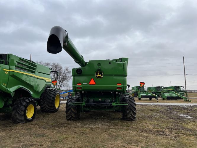 John Deere S790