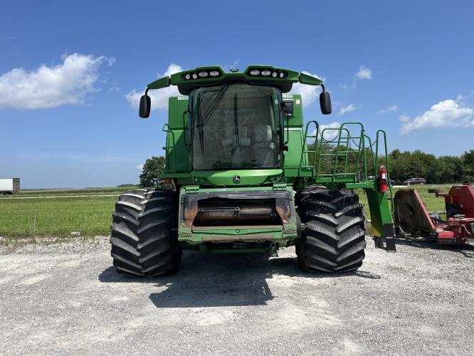 John Deere S680