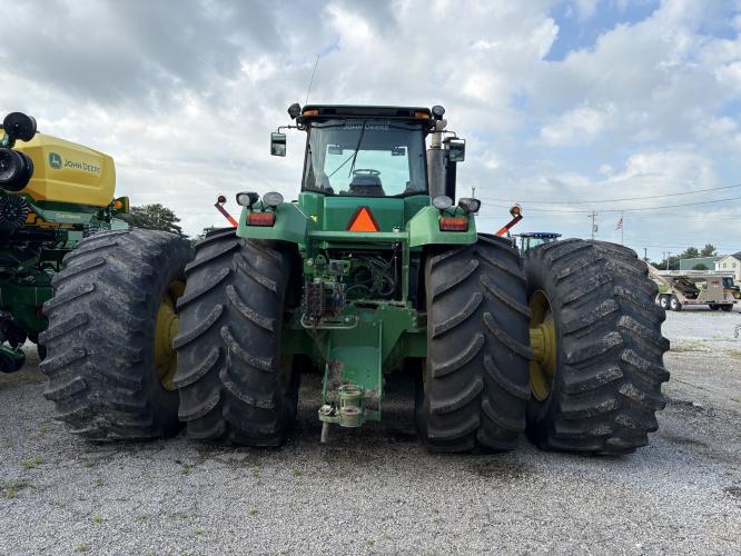 John Deere 9530