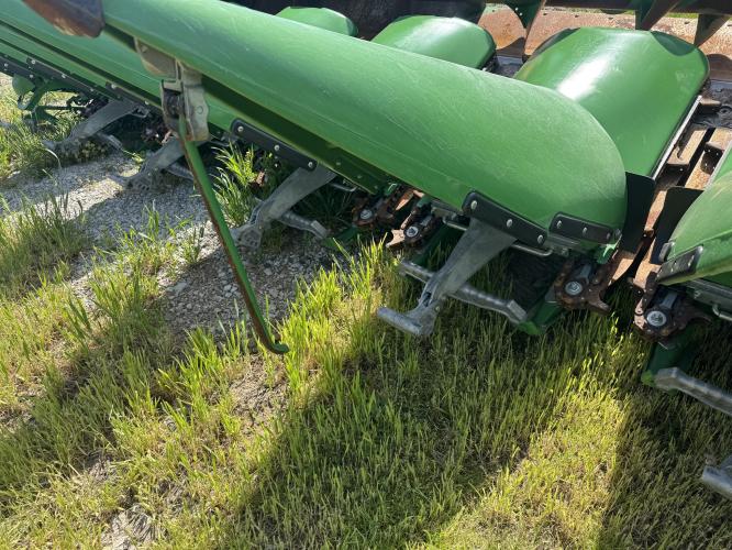 John Deere CR 8