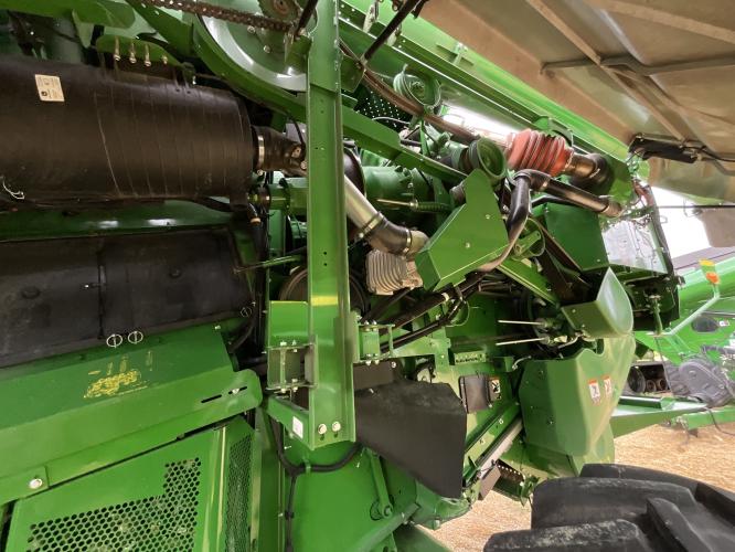 John Deere S770