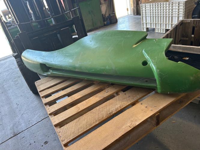 John Deere AH227439 LH FENDER