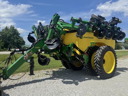 2021 John Deere 2530L