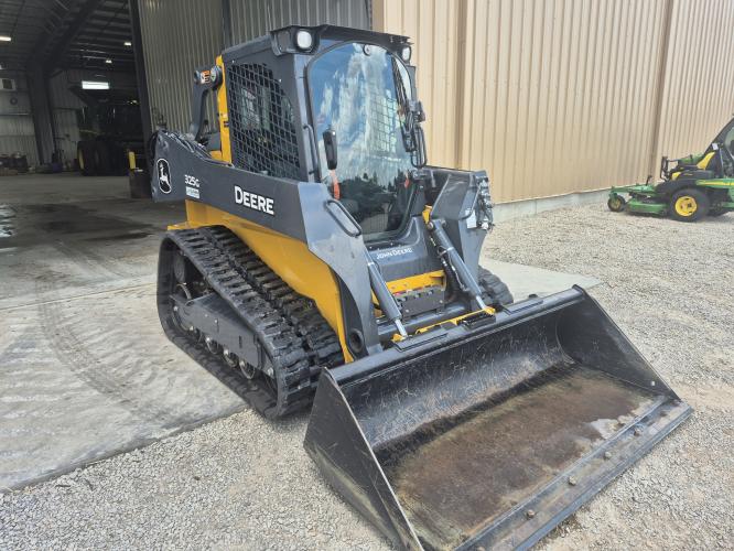 John Deere 325G