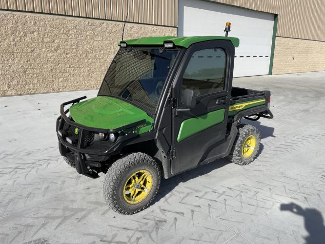 John Deere XUV835R