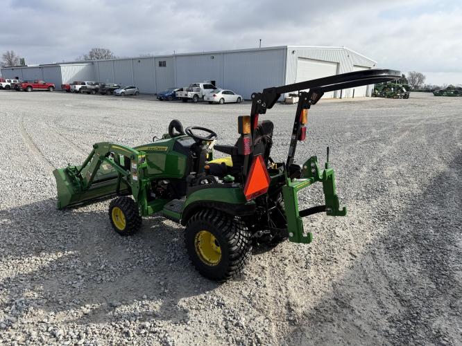 John Deere 1025R