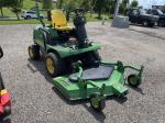 John Deere 1435