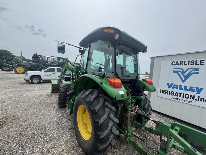 John Deere 5100M