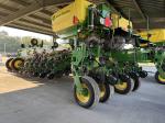 John Deere 1775