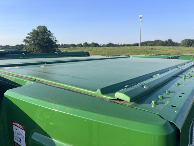John Deere S780