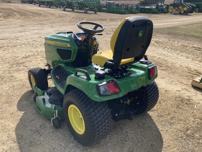 John Deere X730