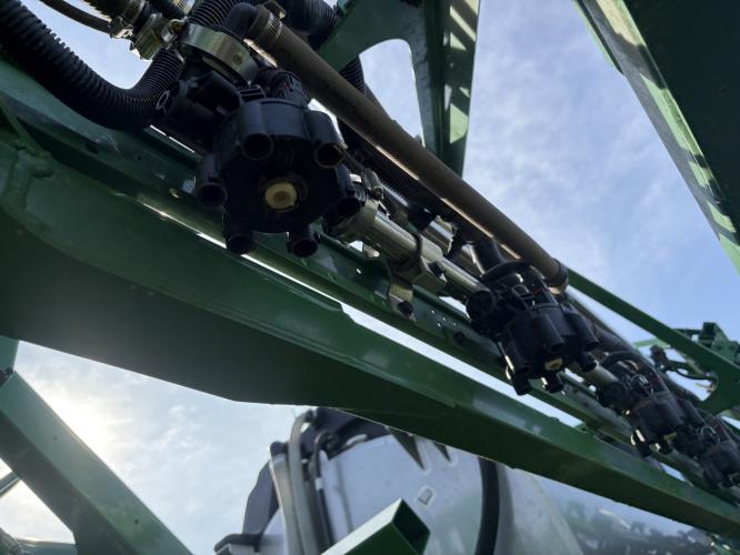 John Deere 412R
