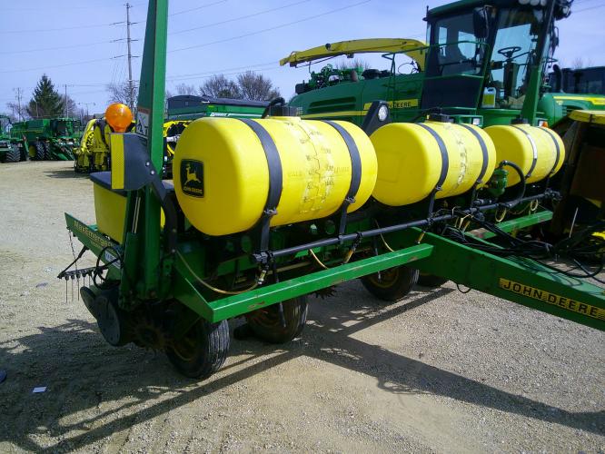 John Deere 1750