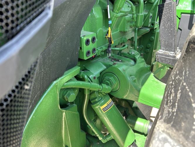 John Deere 8R 250