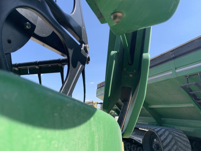 John Deere 630F