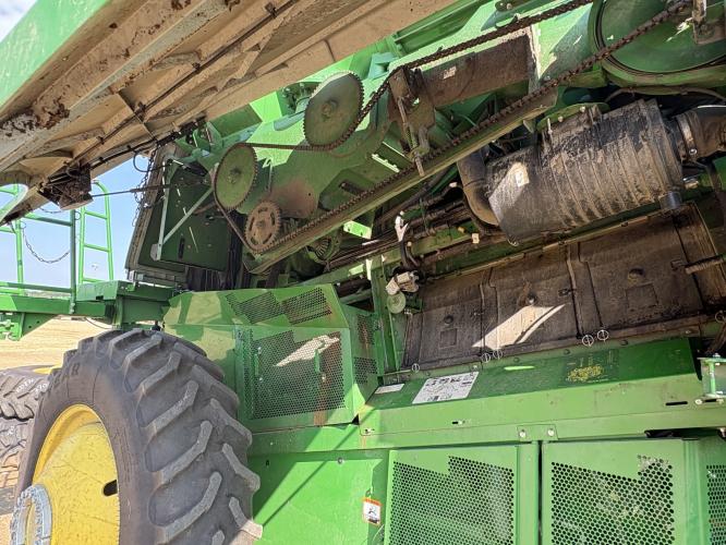 John Deere S770
