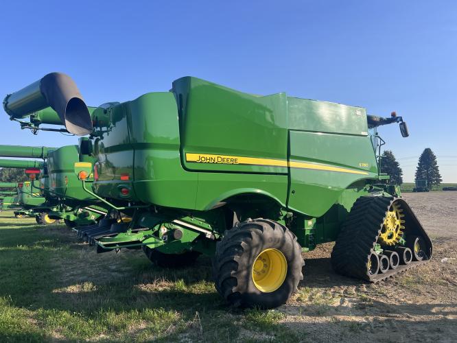 John Deere S780