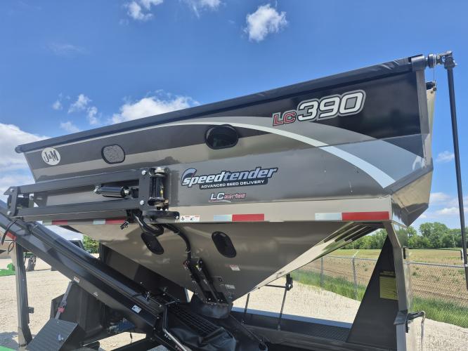 J&m 390
