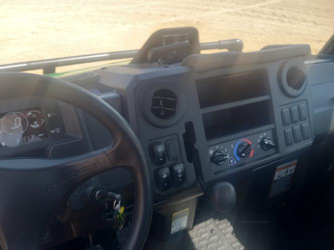 John Deere XUV 835M